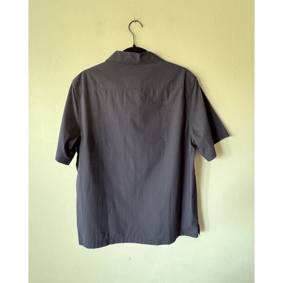 H&M Navy Shirt Mens Size Small Regular Fit Button Front Short Sleeve Lightweight - Picture 2 of 5